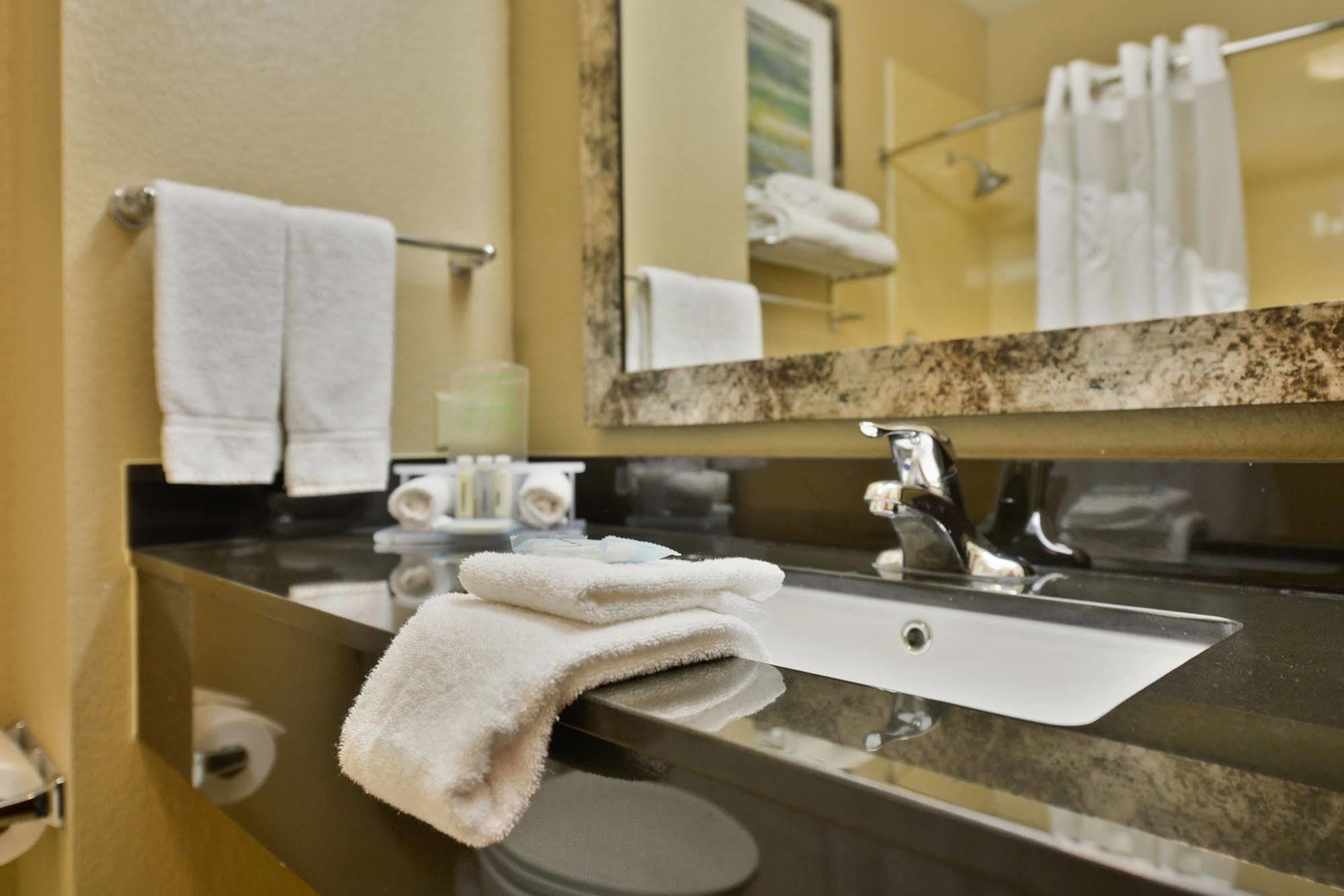 Holiday Inn Express & Suites Forrest City By Ihg Экстерьер фото